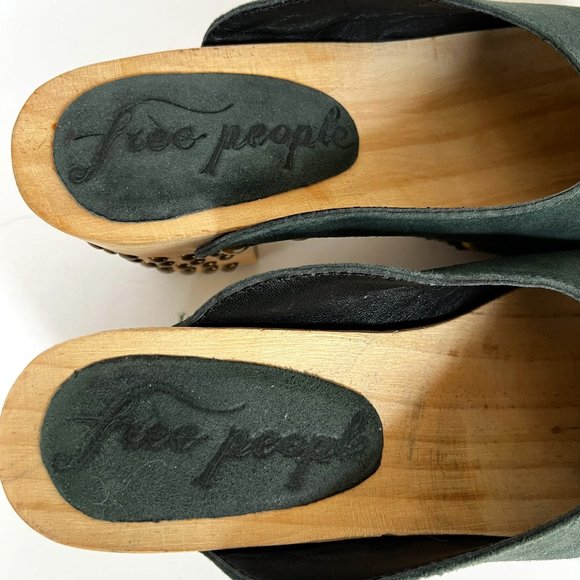 FREE PEOPLE Green Colbie Wooden Clogs 37 Studded Platform Suede - Picture 4 of 11